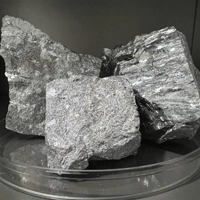 553 kremíkový kov pre elektroniku a solárne aplikácie